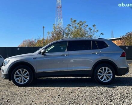 Фольксваген Tiguan Allspace, объемом двигателя 2 л и пробегом 192 тыс. км за 26844 $, фото 4 на Automoto.ua
