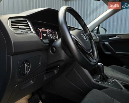 Фольксваген Tiguan Allspace, объемом двигателя 2 л и пробегом 184 тыс. км за 28100 $, фото 45 на Automoto.ua