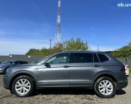 Фольксваген Tiguan Allspace, об'ємом двигуна 2 л та пробігом 171 тис. км за 28800 $, фото 4 на Automoto.ua