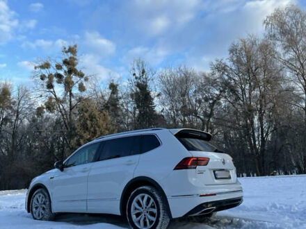 Фольксваген Tiguan Allspace, объемом двигателя 1.98 л и пробегом 73 тыс. км за 34900 $, фото 1 на Automoto.ua