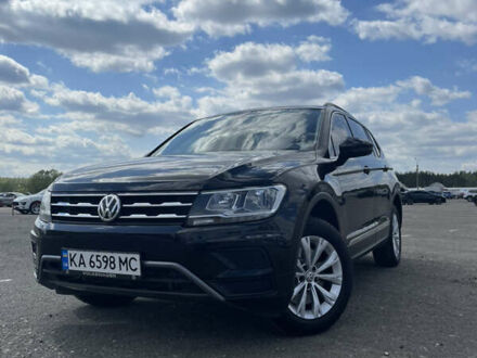 Фольксваген Tiguan Allspace, объемом двигателя 2 л и пробегом 105 тыс. км за 22700 $, фото 1 на Automoto.ua