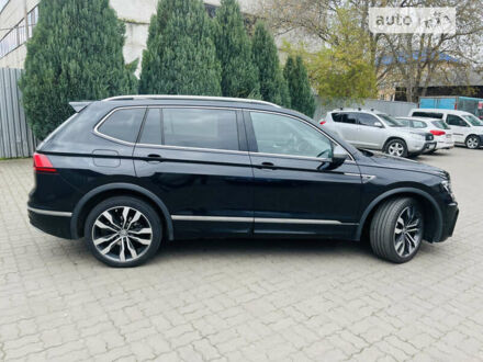 Фольксваген Tiguan Allspace, об'ємом двигуна 2 л та пробігом 153 тис. км за 35999 $, фото 1 на Automoto.ua