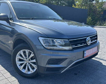 Сірий Фольксваген Tiguan Allspace, об'ємом двигуна 2 л та пробігом 135 тис. км за 15900 $, фото 15 на Automoto.ua