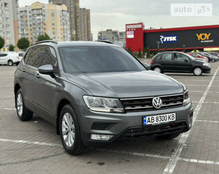 Серый Фольксваген Tiguan Allspace, объемом двигателя 2 л и пробегом 68 тыс. км за 19800 $, фото 86 на Automoto.ua