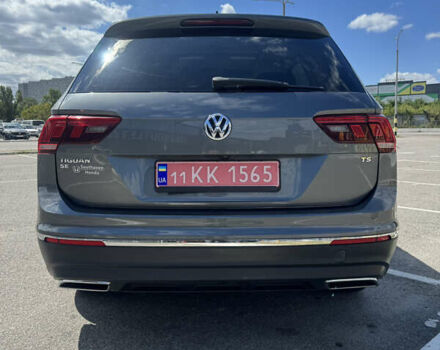 Серый Фольксваген Tiguan Allspace, объемом двигателя 2 л и пробегом 160 тыс. км за 17450 $, фото 5 на Automoto.ua