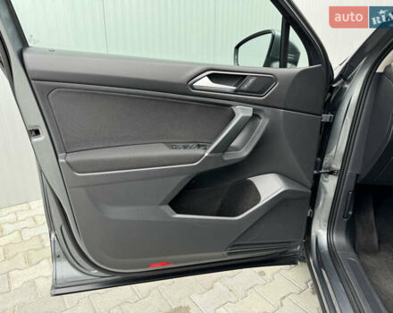 Фольксваген Tiguan Allspace 2018 в Мукачеве на Automoto.ua Серый Фольксваген Tiguan Allspace, объемом двигателя 1.98 л и пробегом 149 тыс. км за 15700 $, фото 33 на Automoto.ua