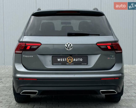 Фольксваген Tiguan Allspace 2018 в Мукачеве на Automoto.ua Серый Фольксваген Tiguan Allspace, объемом двигателя 1.98 л и пробегом 149 тыс. км за 15700 $, фото 4 на Automoto.ua