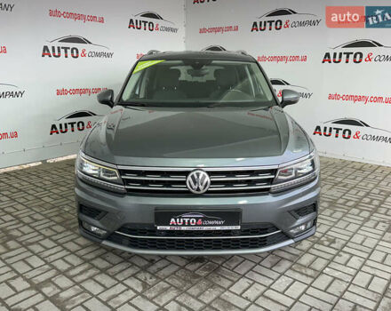 Серый Фольксваген Tiguan Allspace, объемом двигателя 2 л и пробегом 155 тыс. км за 28450 $, фото 1 на Automoto.ua