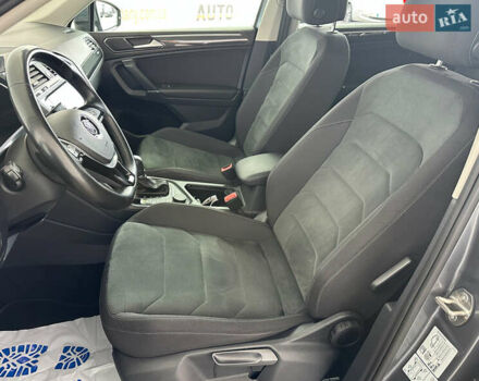 Фольксваген Tiguan Allspace 2018 в Львове на Automoto.ua Серый Фольксваген Tiguan Allspace, объемом двигателя 2 л и пробегом 155 тыс. км за 28450 $, фото 7 на Automoto.ua