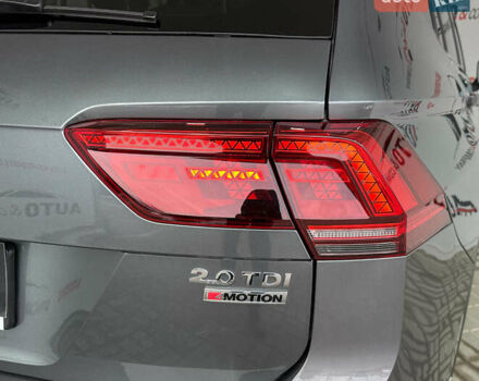 Серый Фольксваген Tiguan Allspace, объемом двигателя 2 л и пробегом 155 тыс. км за 28450 $, фото 6 на Automoto.ua