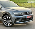 Серый Фольксваген Tiguan Allspace, объемом двигателя 2 л и пробегом 91 тыс. км за 36999 $, фото 4 на Automoto.ua