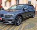 Серый Фольксваген Tiguan Allspace, объемом двигателя 2 л и пробегом 215 тыс. км за 24900 $, фото 1 на Automoto.ua