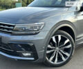 Серый Фольксваген Tiguan Allspace, объемом двигателя 2 л и пробегом 91 тыс. км за 36999 $, фото 95 на Automoto.ua