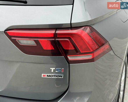 Фольксваген Tiguan Allspace 2018 в Мукачеве на Automoto.ua Серый Фольксваген Tiguan Allspace, объемом двигателя 1.98 л и пробегом 149 тыс. км за 15700 $, фото 23 на Automoto.ua