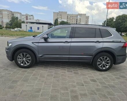 Серый Фольксваген Tiguan Allspace, объемом двигателя 1.98 л и пробегом 83 тыс. км за 18900 $, фото 1 на Automoto.ua