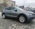 Серый Фольксваген Tiguan Allspace, объемом двигателя 1.98 л и пробегом 69 тыс. км за 22700 $, фото 2 на Automoto.ua