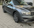 Сірий Фольксваген Tiguan Allspace, об'ємом двигуна 1.98 л та пробігом 237 тис. км за 27500 $, фото 2 на Automoto.ua