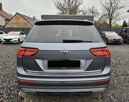 Серый Фольксваген Tiguan Allspace, объемом двигателя 2 л и пробегом 184 тыс. км за 29499 $, фото 5 на Automoto.ua