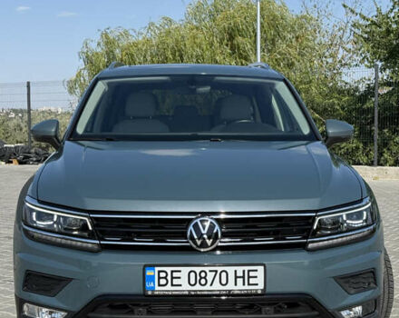 Серый Фольксваген Tiguan Allspace, объемом двигателя 2 л и пробегом 79 тыс. км за 23800 $, фото 3 на Automoto.ua