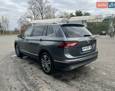 Серый Фольксваген Tiguan Allspace, объемом двигателя 2 л и пробегом 209 тыс. км за 27900 $, фото 8 на Automoto.ua