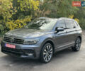 Фольксваген Tiguan Allspace 2020 в Кривом Роге на Automoto.ua Серый Фольксваген Tiguan Allspace, объемом двигателя 2 л и пробегом 86 тыс. км за 26500 $, фото 1 на Automoto.ua