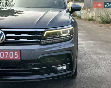 Фольксваген Tiguan Allspace 2020 в Кривом Роге на Automoto.ua Серый Фольксваген Tiguan Allspace, объемом двигателя 2 л и пробегом 86 тыс. км за 26500 $, фото 13 на Automoto.ua