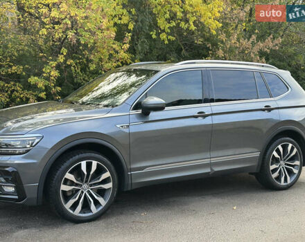 Фольксваген Tiguan Allspace 2020 в Кривом Роге на Automoto.ua Серый Фольксваген Tiguan Allspace, объемом двигателя 2 л и пробегом 86 тыс. км за 26500 $, фото 3 на Automoto.ua