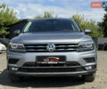 Серый Фольксваген Tiguan Allspace, объемом двигателя 2 л и пробегом 192 тыс. км за 29874 $, фото 1 на Automoto.ua