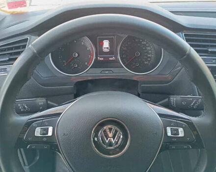 Серый Фольксваген Tiguan Allspace, объемом двигателя 1.98 л и пробегом 112 тыс. км за 17000 $, фото 7 на Automoto.ua