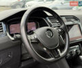 Серый Фольксваген Tiguan Allspace, объемом двигателя 2 л и пробегом 192 тыс. км за 29874 $, фото 28 на Automoto.ua