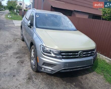 Серый Фольксваген Tiguan Allspace, объемом двигателя 2 л и пробегом 130 тыс. км за 12700 $, фото 2 на Automoto.ua