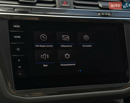 Серый Фольксваген Tiguan Allspace, объемом двигателя 2 л и пробегом 192 тыс. км за 29874 $, фото 85 на Automoto.ua