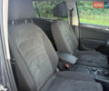 Серый Фольксваген Tiguan Allspace, объемом двигателя 2 л и пробегом 234 тыс. км за 26700 $, фото 32 на Automoto.ua