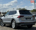 Серый Фольксваген Tiguan Allspace, объемом двигателя 2 л и пробегом 192 тыс. км за 29874 $, фото 5 на Automoto.ua