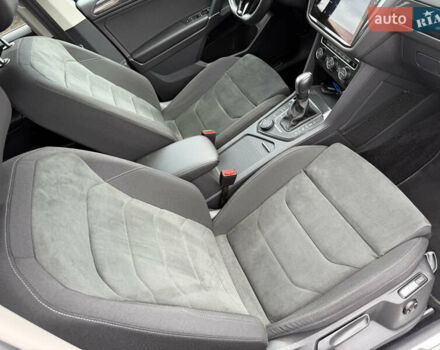 Серый Фольксваген Tiguan Allspace, объемом двигателя 2 л и пробегом 192 тыс. км за 29874 $, фото 53 на Automoto.ua