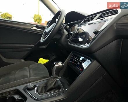 Фольксваген Tiguan Allspace 2021 в Луцке на Automoto.ua Серый Фольксваген Tiguan Allspace, объемом двигателя 0 л и пробегом 190 тыс. км за 33000 $, фото 89 на Automoto.ua