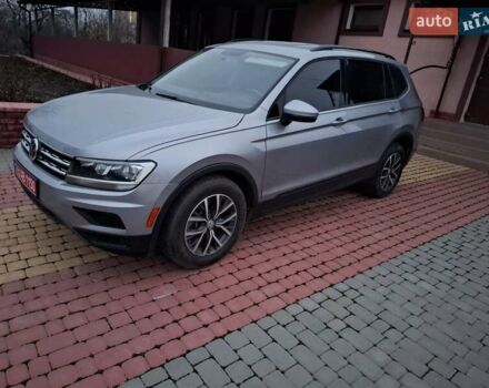 Серый Фольксваген Tiguan Allspace, объемом двигателя 2 л и пробегом 89 тыс. км за 19800 $, фото 8 на Automoto.ua
