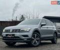 Сірий Фольксваген Tiguan Allspace, об'ємом двигуна 2 л та пробігом 204 тис. км за 29070 $, фото 3 на Automoto.ua
