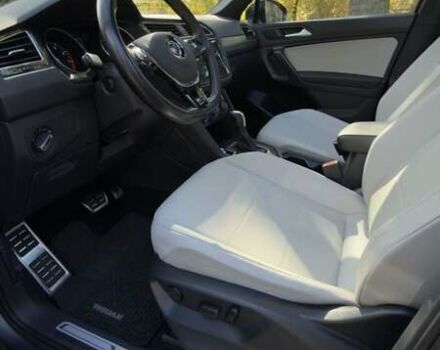 Серый Фольксваген Tiguan Allspace, объемом двигателя 2 л и пробегом 70 тыс. км за 24500 $, фото 12 на Automoto.ua