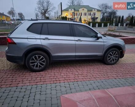 Серый Фольксваген Tiguan Allspace, объемом двигателя 2 л и пробегом 89 тыс. км за 19800 $, фото 6 на Automoto.ua