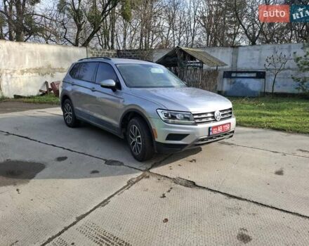 Серый Фольксваген Tiguan Allspace, объемом двигателя 2 л и пробегом 89 тыс. км за 19800 $, фото 1 на Automoto.ua