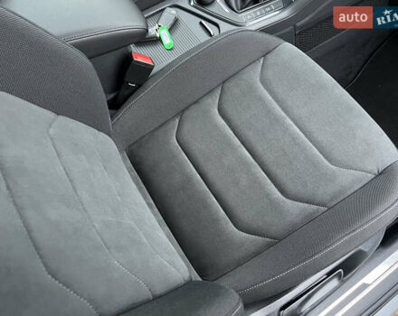 Сірий Фольксваген Tiguan Allspace, об'ємом двигуна 2 л та пробігом 204 тис. км за 29070 $, фото 51 на Automoto.ua