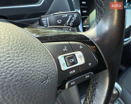 Сірий Фольксваген Tiguan Allspace, об'ємом двигуна 2 л та пробігом 189 тис. км за 27950 $, фото 56 на Automoto.ua