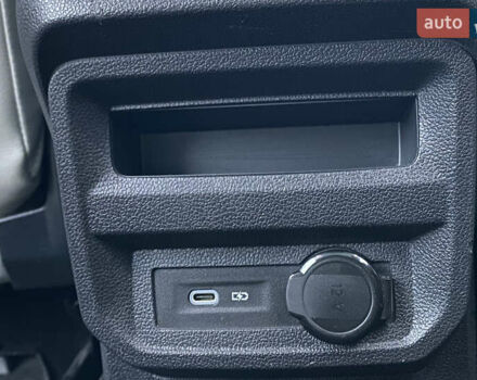 Серый Фольксваген Tiguan Allspace, объемом двигателя 2 л и пробегом 33 тыс. км за 23200 $, фото 15 на Automoto.ua