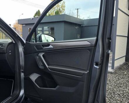 Фольксваген Tiguan Allspace 2021 в Луцке на Automoto.ua Серый Фольксваген Tiguan Allspace, объемом двигателя 0 л и пробегом 190 тыс. км за 33000 $, фото 76 на Automoto.ua