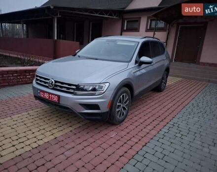 Серый Фольксваген Tiguan Allspace, объемом двигателя 2 л и пробегом 89 тыс. км за 19800 $, фото 5 на Automoto.ua