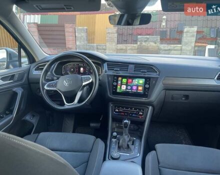 Серый Фольксваген Tiguan Allspace, объемом двигателя 2 л и пробегом 184 тыс. км за 35899 $, фото 6 на Automoto.ua