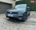 Серый Фольксваген Tiguan Allspace, объемом двигателя 2 л и пробегом 33 тыс. км за 23200 $, фото 7 на Automoto.ua