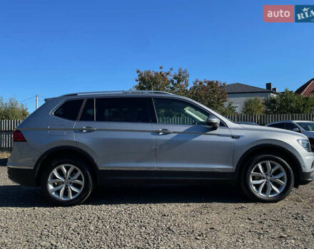 Фольксваген Tiguan Allspace 2021 в Луцке на Automoto.ua Серый Фольксваген Tiguan Allspace, объемом двигателя 2 л и пробегом 192 тыс. км за 29492 $, фото 10 на Automoto.ua