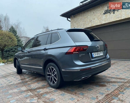 Серый Фольксваген Tiguan Allspace, объемом двигателя 2 л и пробегом 33 тыс. км за 23200 $, фото 6 на Automoto.ua